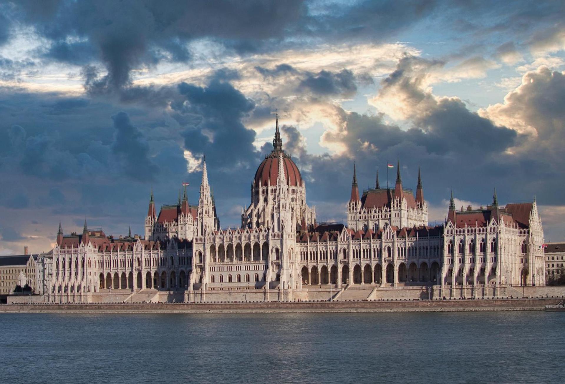 U Home Central Budapest Esterno foto
